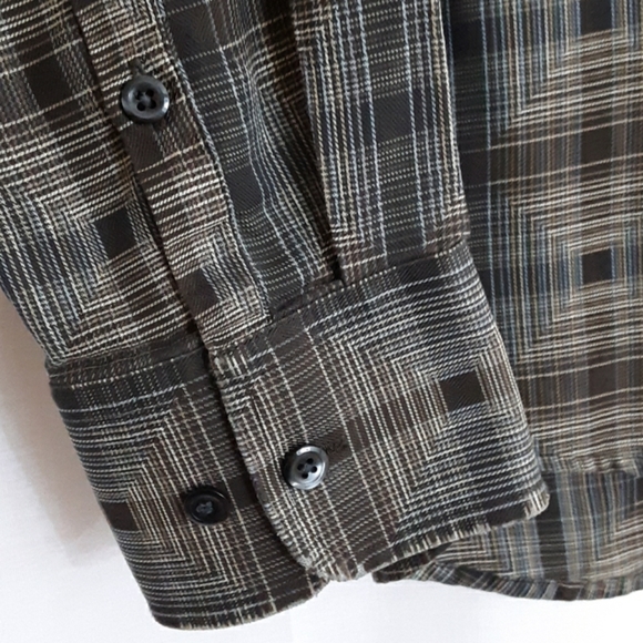 Perry Ellis Patterned Button Down - Picture 2 of 5
